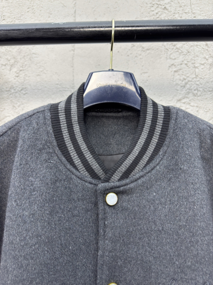 [ Louis Vuitton ] ルイ・ヴィトン  刺繍ウール接合野球服