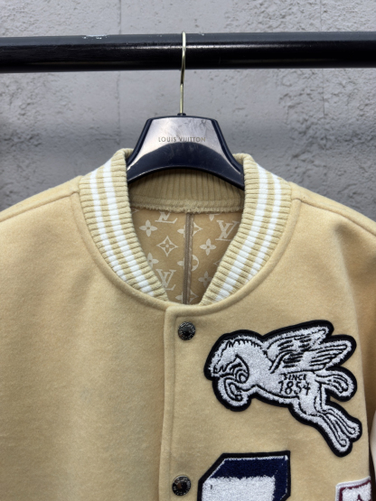 [ Louis Vuitton ] ルイ・ヴィトン  刺繍ペガサス野球服