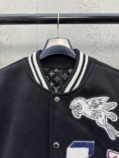 [ Louis Vuitton ] ルイ・ヴィトン  刺繍ペガサス野球服