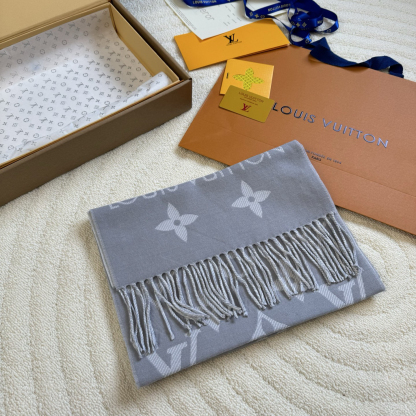 Louis Vuitton ルイヴィトン新作ニットマフラー