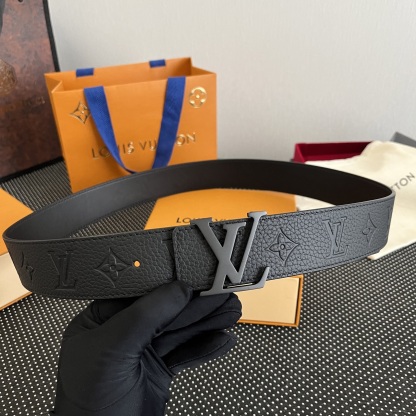 Louis Vuitton ルイヴィトンの新作ベルト