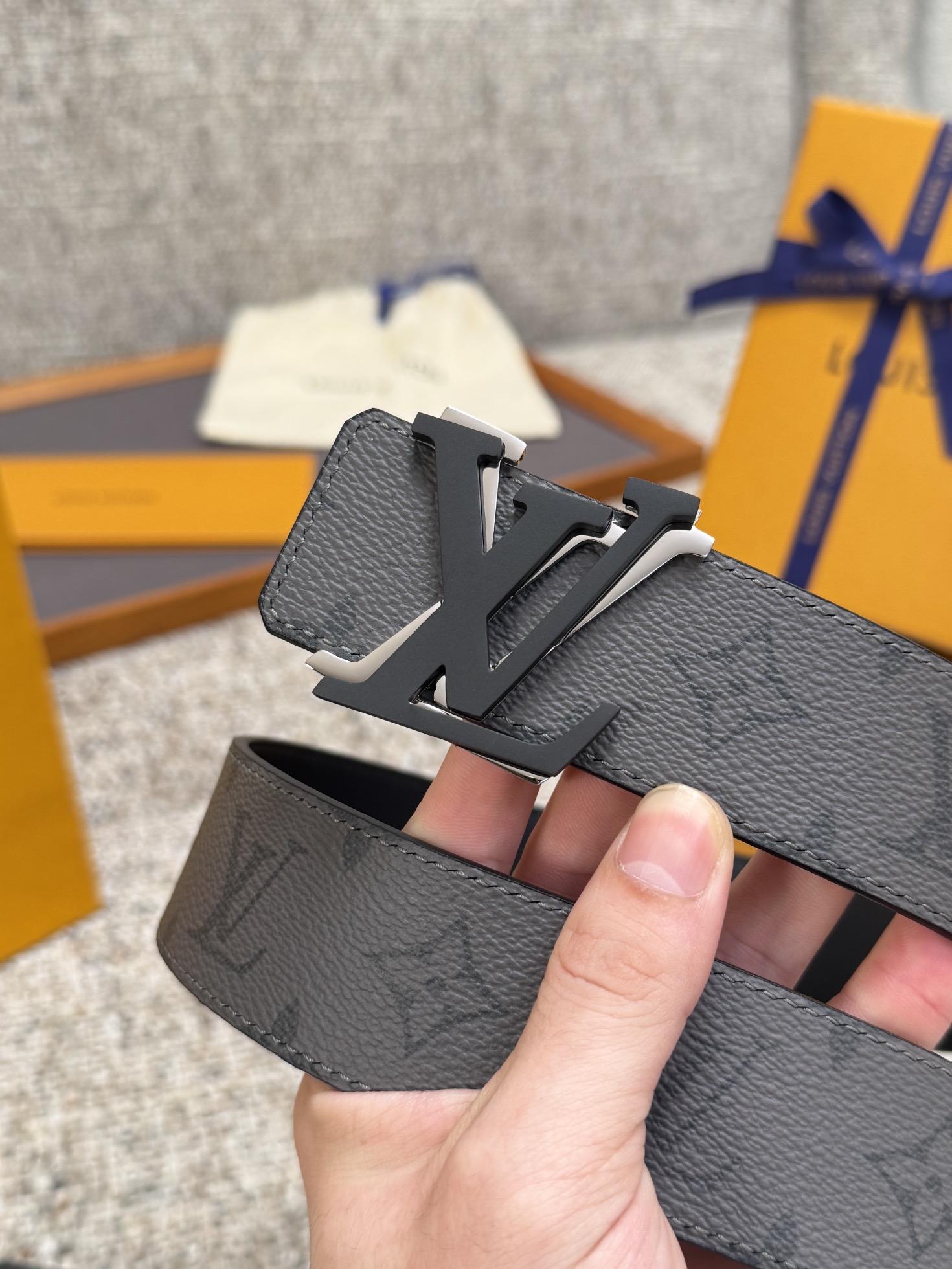 Louis Vuitton ルイヴィトンの新作ベルト