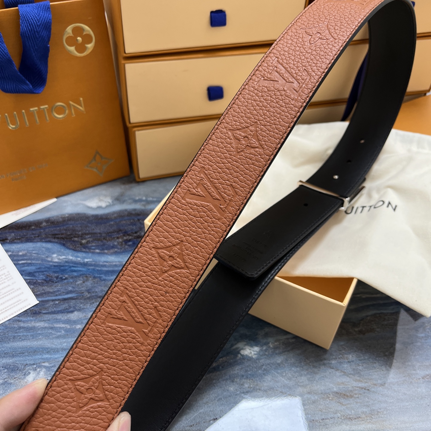 Louis Vuitton ルイヴィトンの新作ベルト