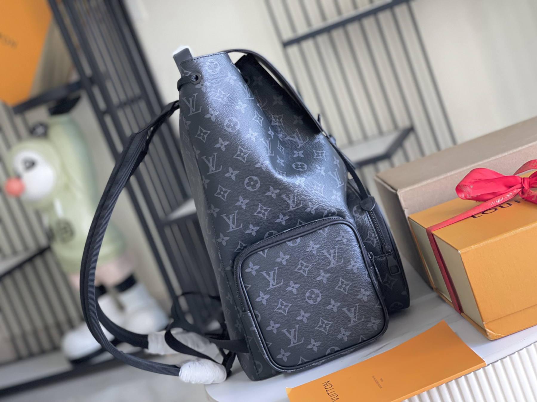 Louis Vuitton ルイ・ヴィトン おしゃれなメンズリュックサック