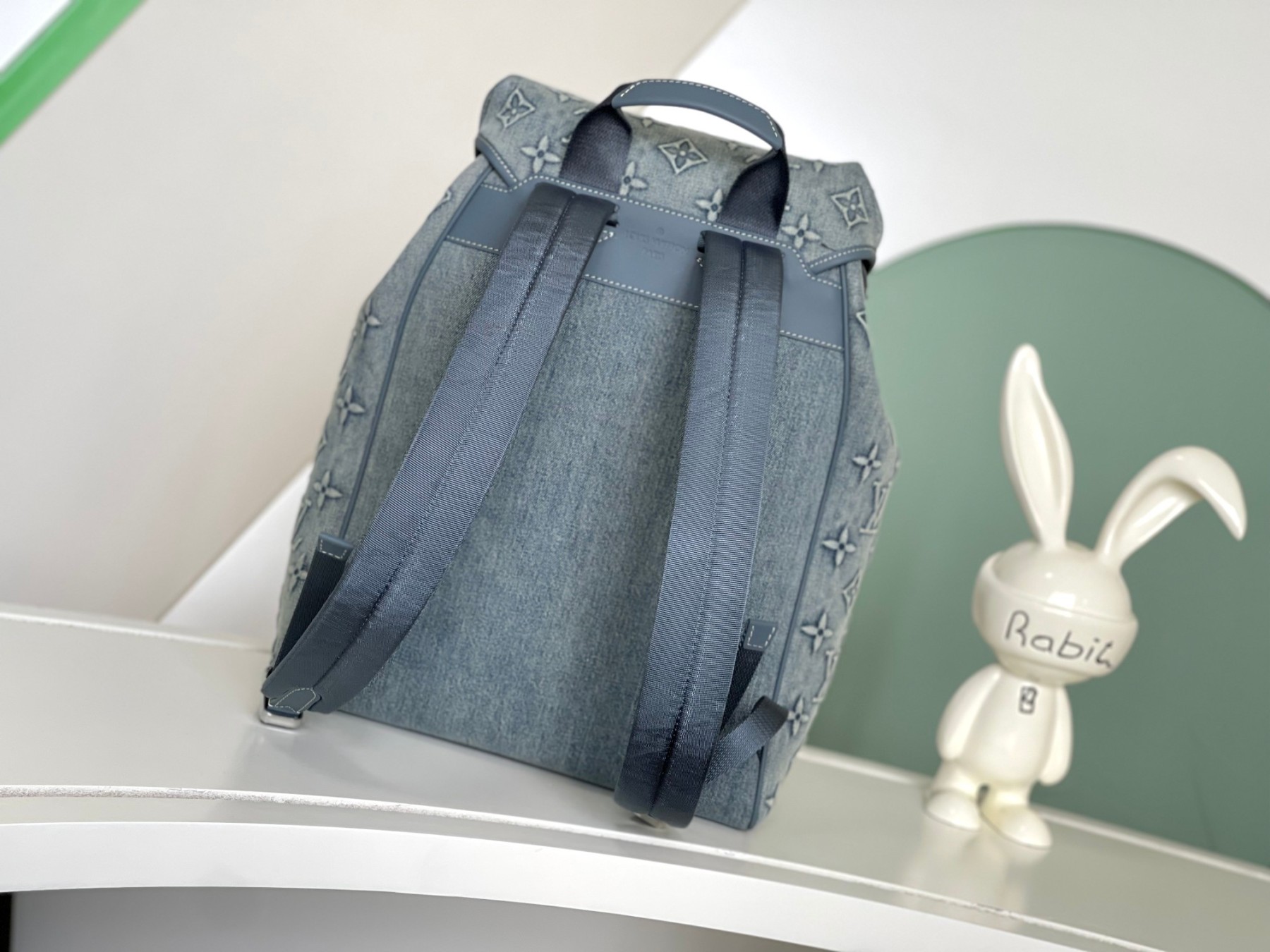 Louis Vuitton ルイ・ヴィトン おしゃれなメンズリュックサック