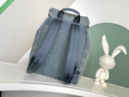 Louis Vuitton ルイ・ヴィトン おしゃれなメンズリュックサック