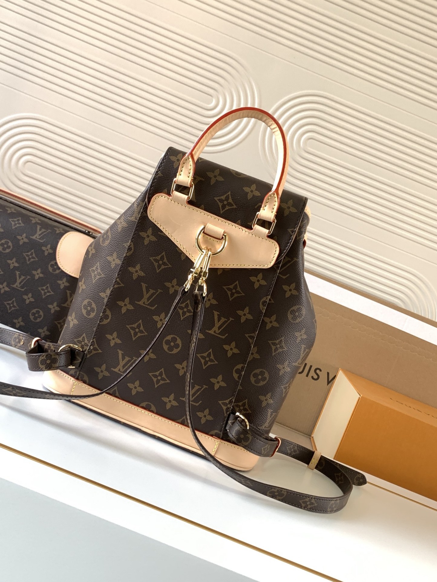 Louis Vuitton ルイ・ヴィトン レディースファッションバックパック