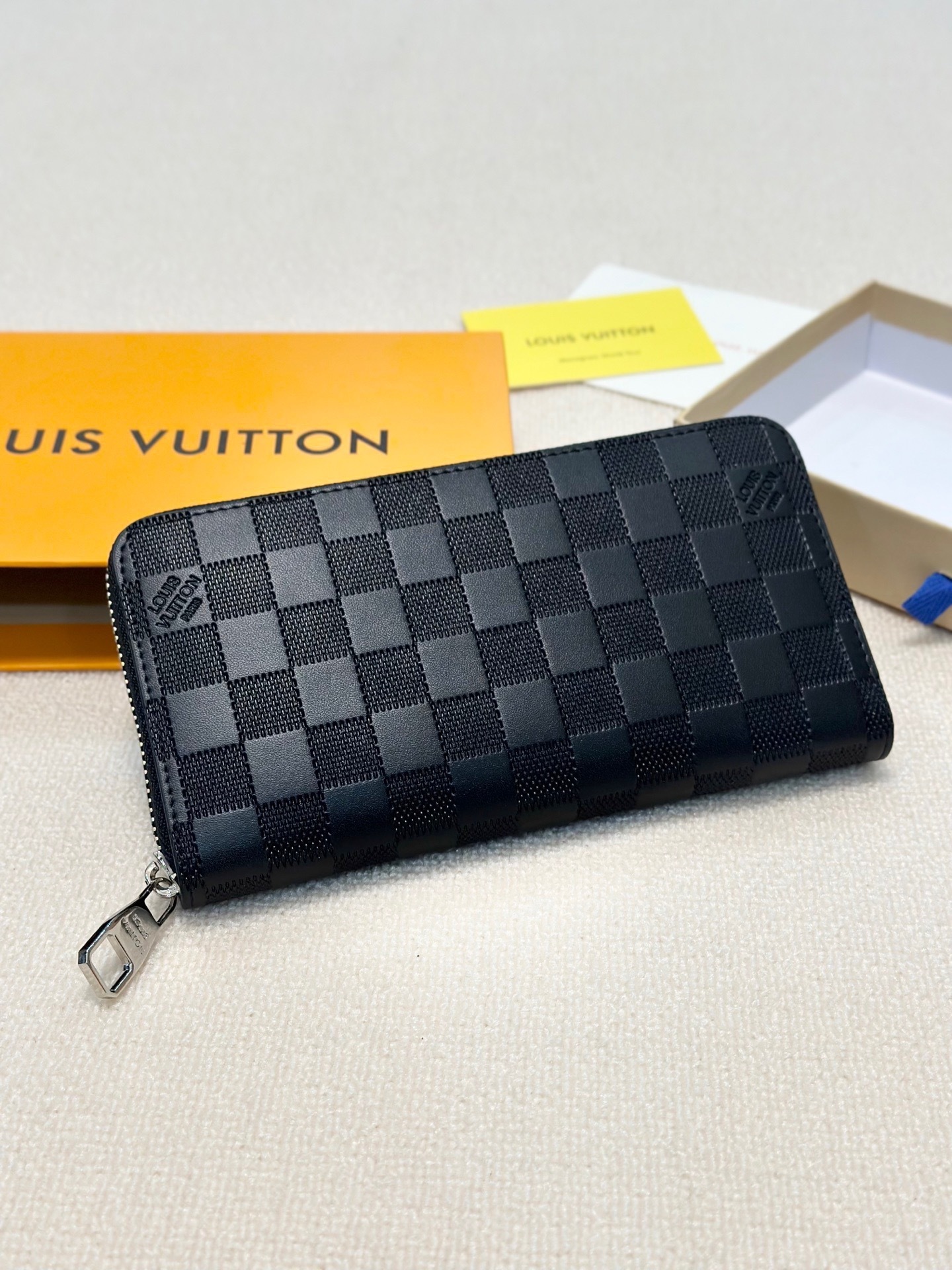 ルイ・ヴィトン「Louis Vuitton」レザーポケットウォレット