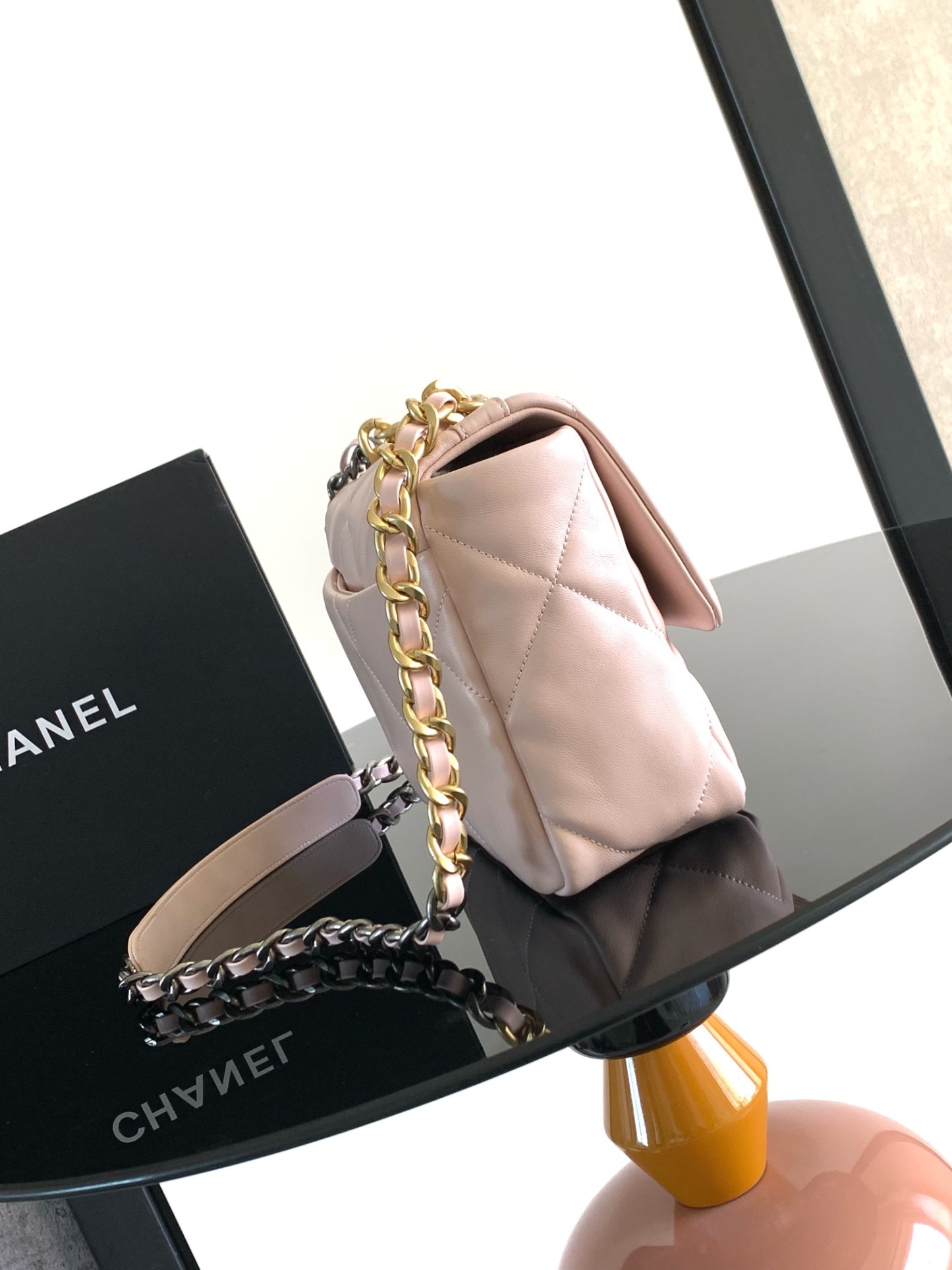 シャネル「Chanel」 レディース おしゃれ ショルダーバッグ