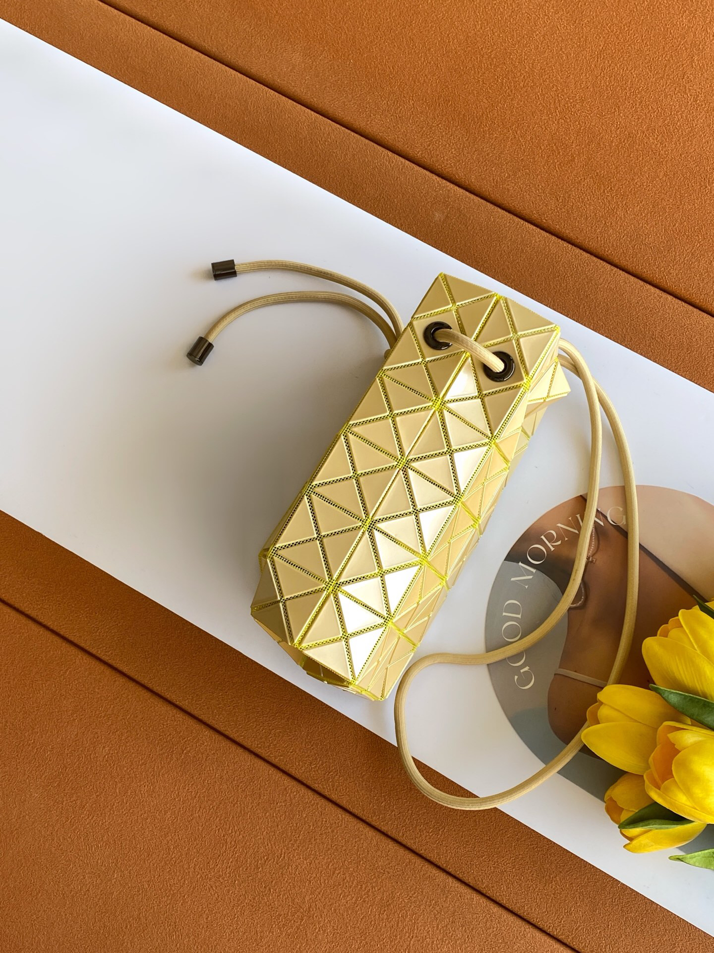 イッセイミヤケ「Issey Miyake」LUCENTシリーズ トートバッグ