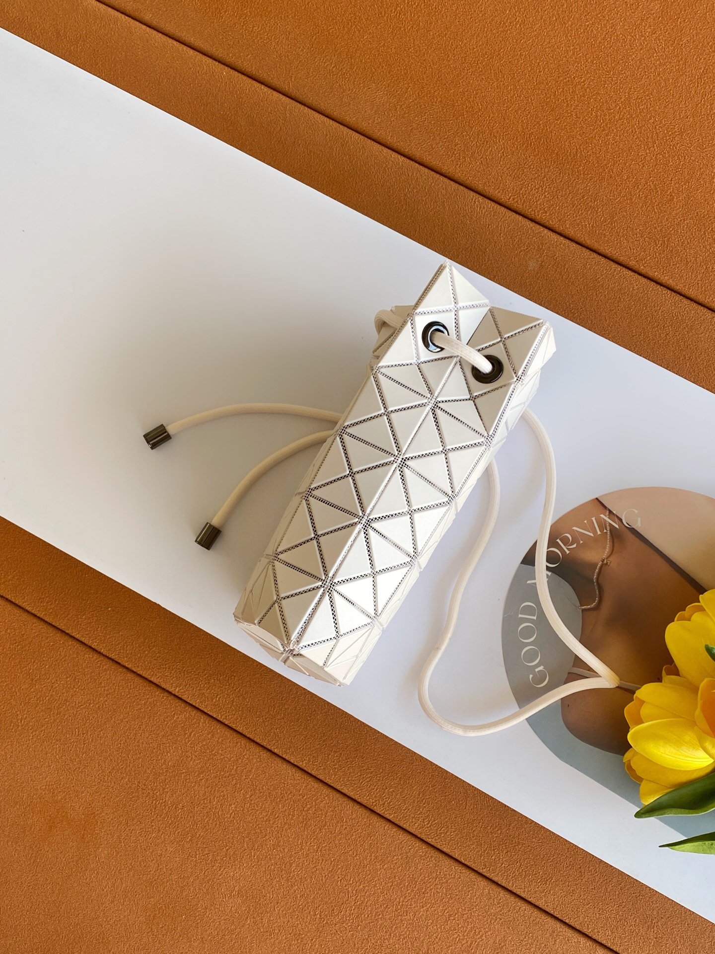 イッセイミヤケ「Issey Miyake」LUCENTシリーズ トートバッグ