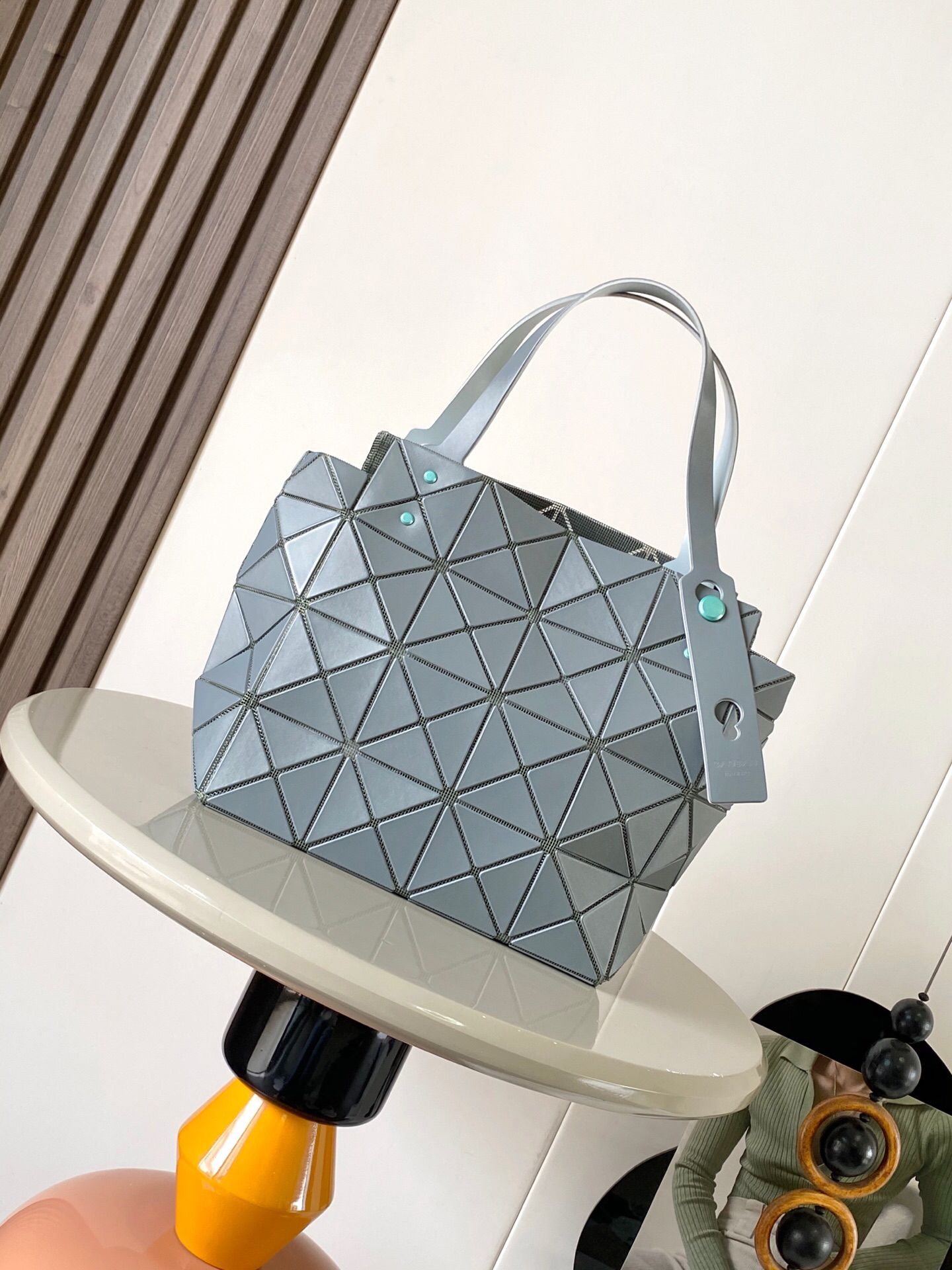 イッセイミヤケ「Issey Miyake」LUCENTシリーズ トートバッグ