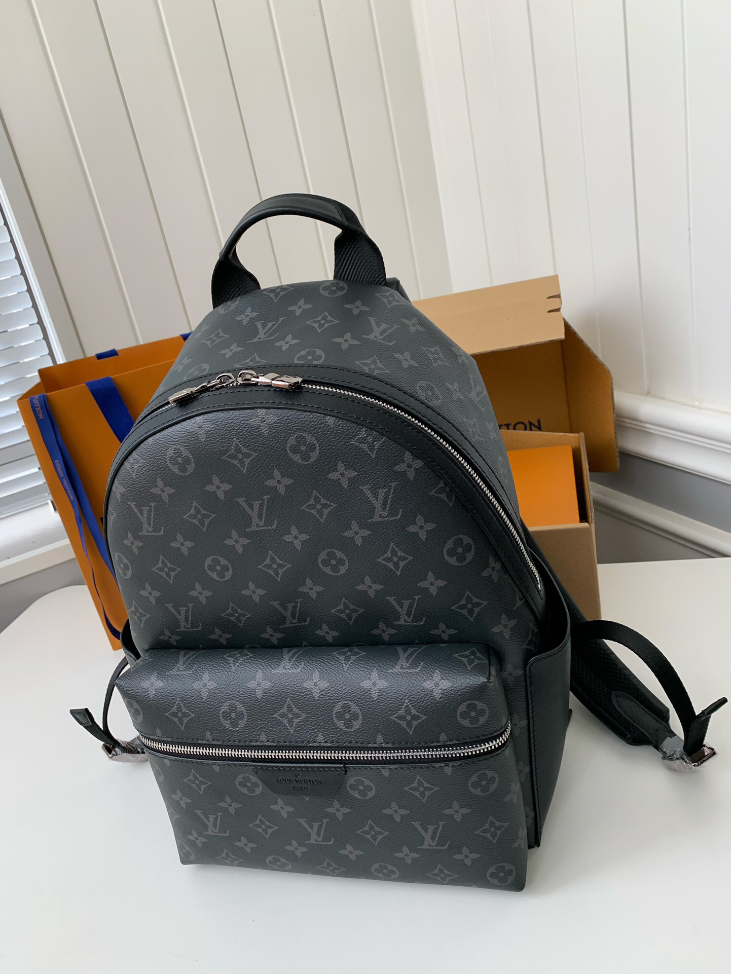 Louis Vuitton  ルイ・ヴィトン シーズナル ワンショルダーバッグ