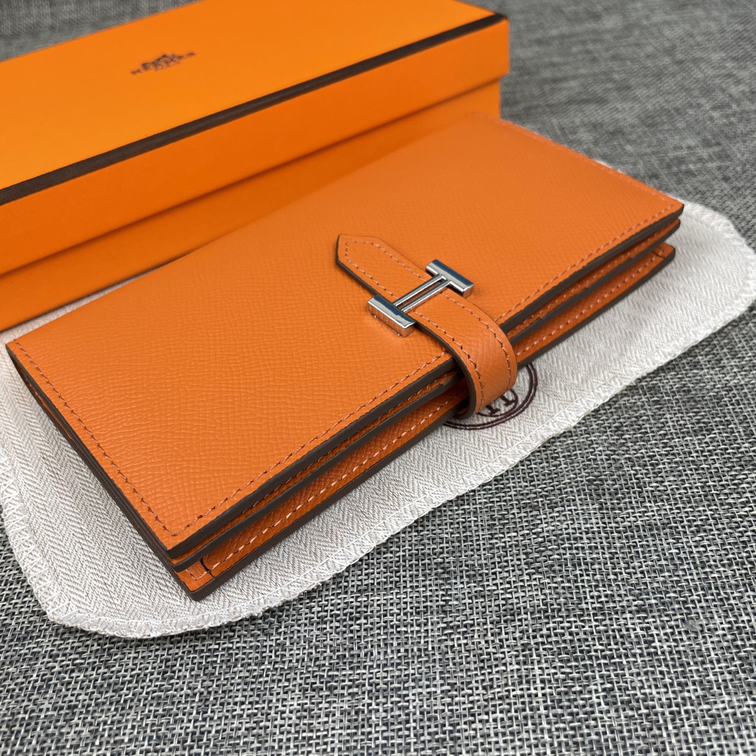 エルメス「Hermès」 レザーポケットウォレット