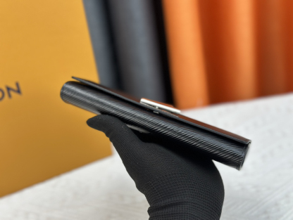 ルイ・ヴィトン「Louis Vuitton」レザーポケットウォレット