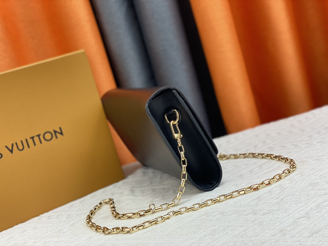 ルイ・ヴィトン「Louis Vuitton」レザーポケットウォレット レディース おしゃれ ショルダーバッグ