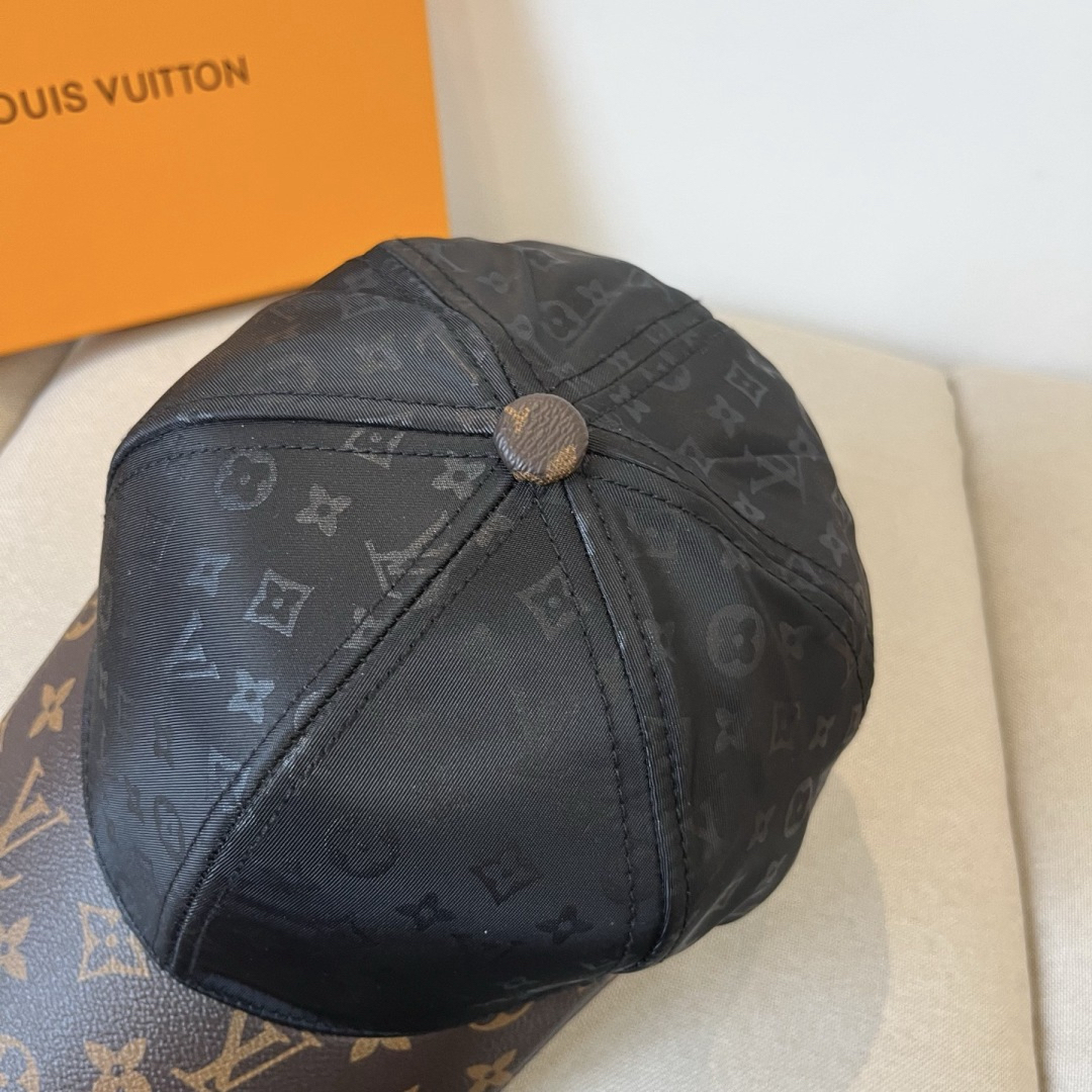 ルイ・ヴィトン「Louis Vuitton」 の新作野球帽