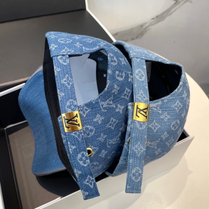 ルイ・ヴィトン「Louis Vuitton」 の新作野球帽