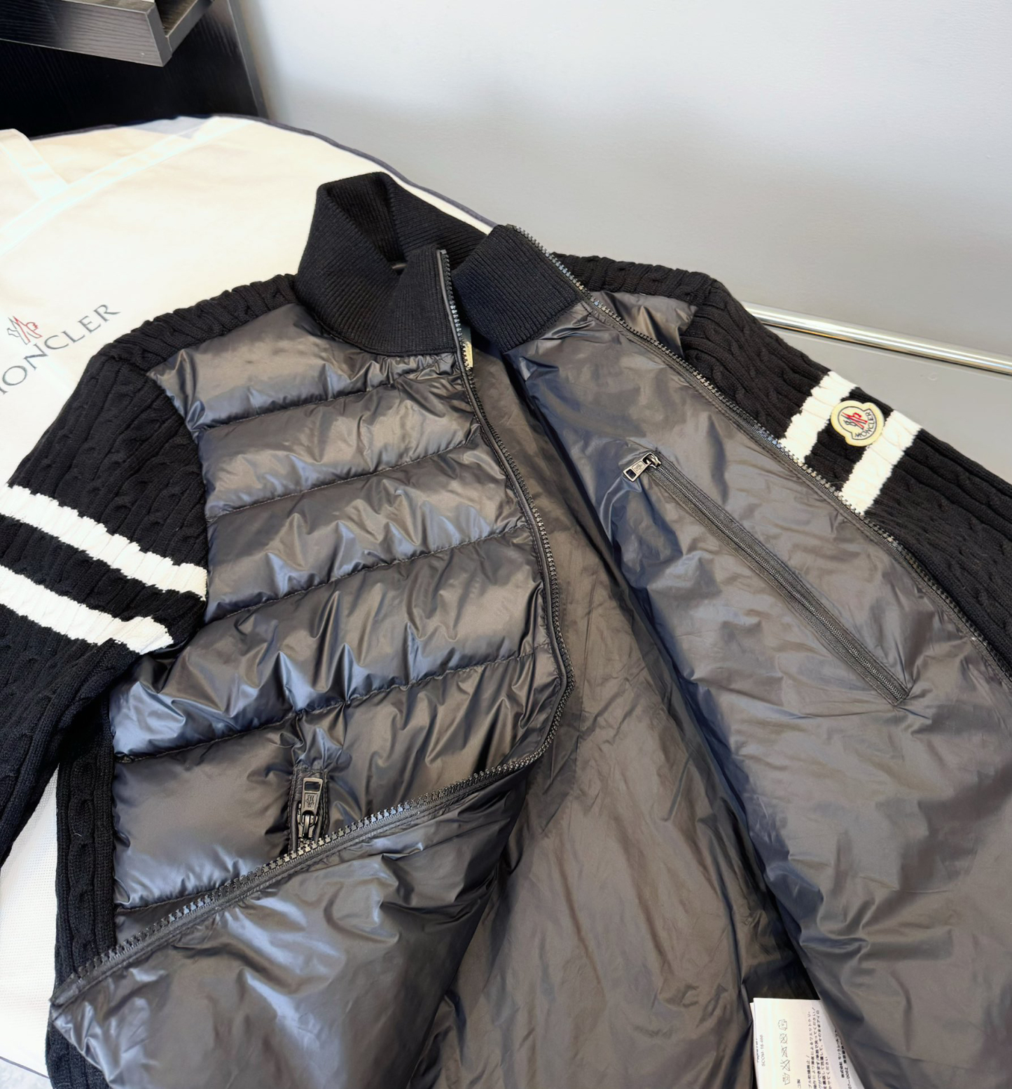 モンクレール シーズン別 ロングダウンコート