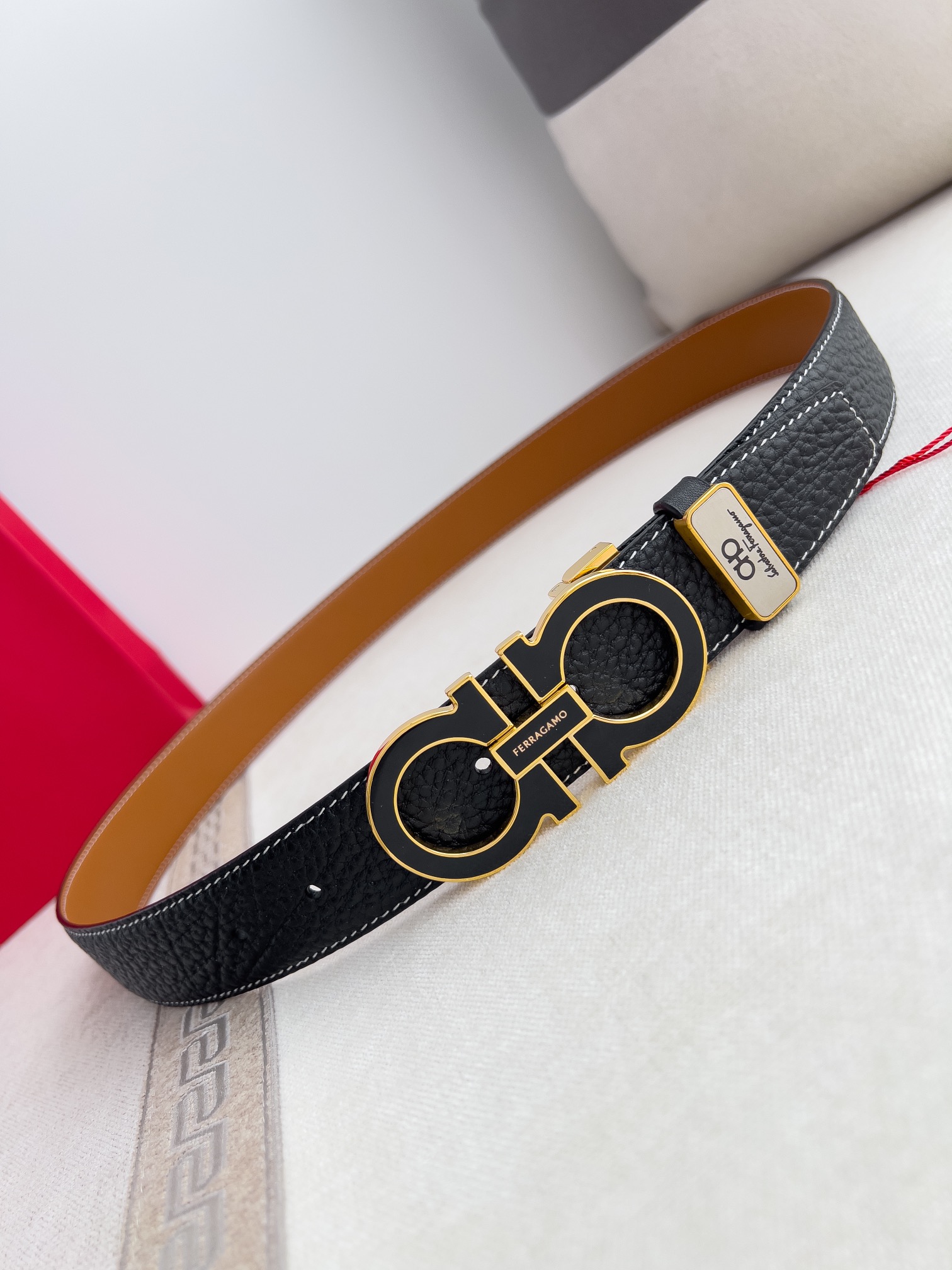 フェラガモ「Ferragamo」男性用ベルト