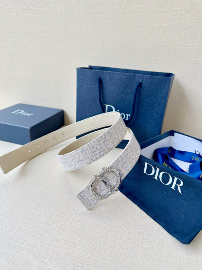 ディオール「Dior」女性用ベルト