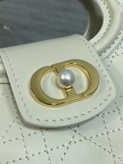 ディオール「Dior」 レディース おしゃれ ショルダーバッグ