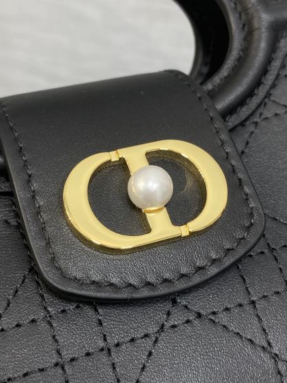ディオール「Dior」 レディース おしゃれ ショルダーバッグ