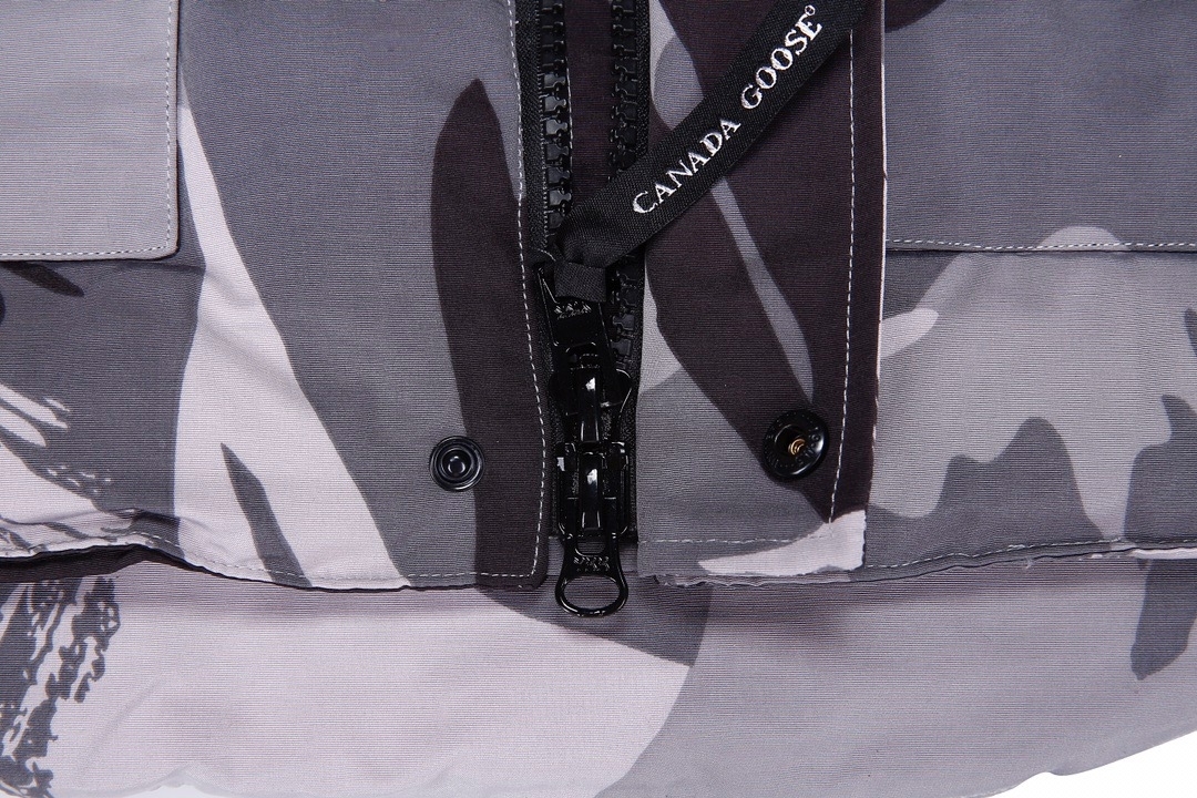 カナダグラス冬のダウンジャケットベスト