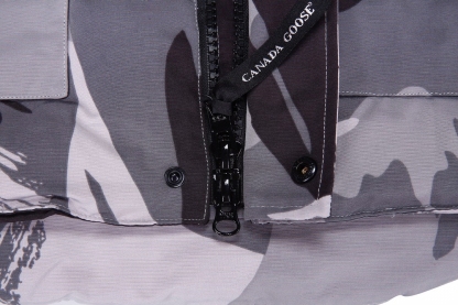 カナダグラス冬のダウンジャケットベスト