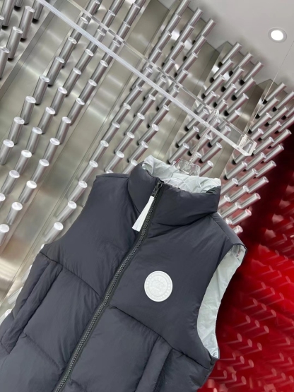 カナダグラス冬のダウンジャケットベスト