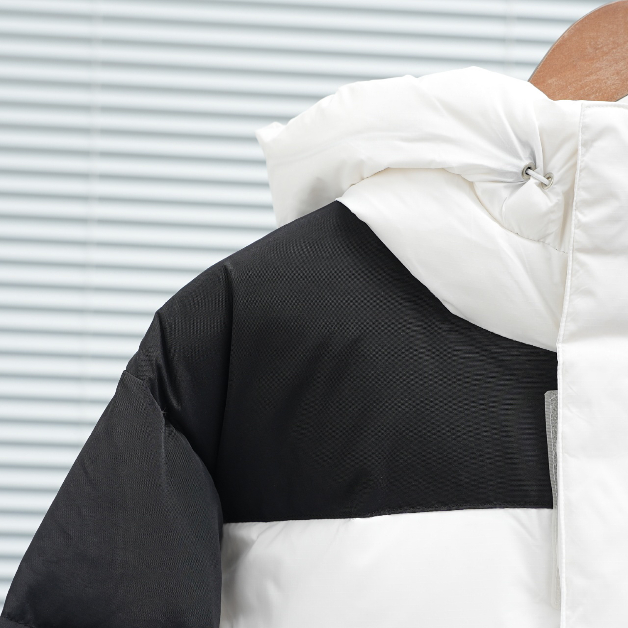 ザ・ノースフェイス 厳冬のしつらえにダウンジャケットシリーズ