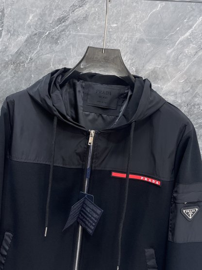 プラダ冬のおしゃれメンズジャケット