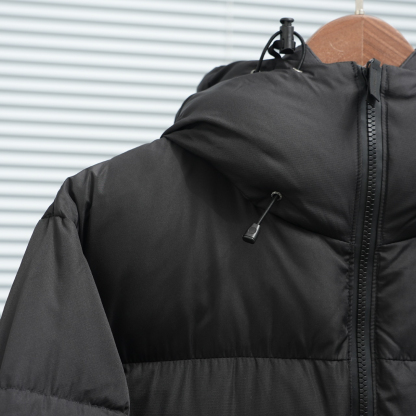 ザ・ノースフェイス 厳冬のしつらえにダウンジャケットシリーズ