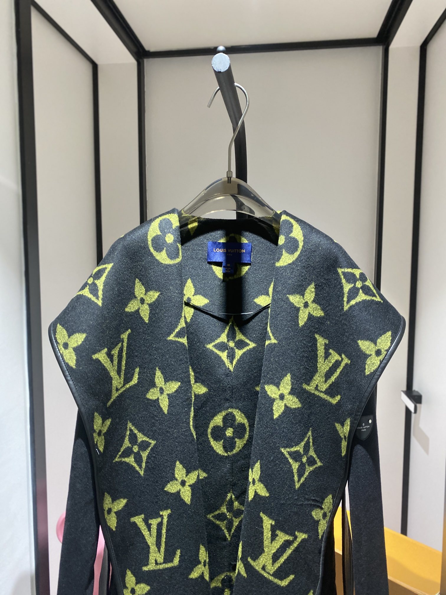 [ Louis Vuitton ] ルイ・ヴィトン  リバーシブルコートウールレディーストップス