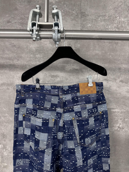 [ Louis Vuitton ] ルイ・ヴィトン スタイリッシュなジーンズ