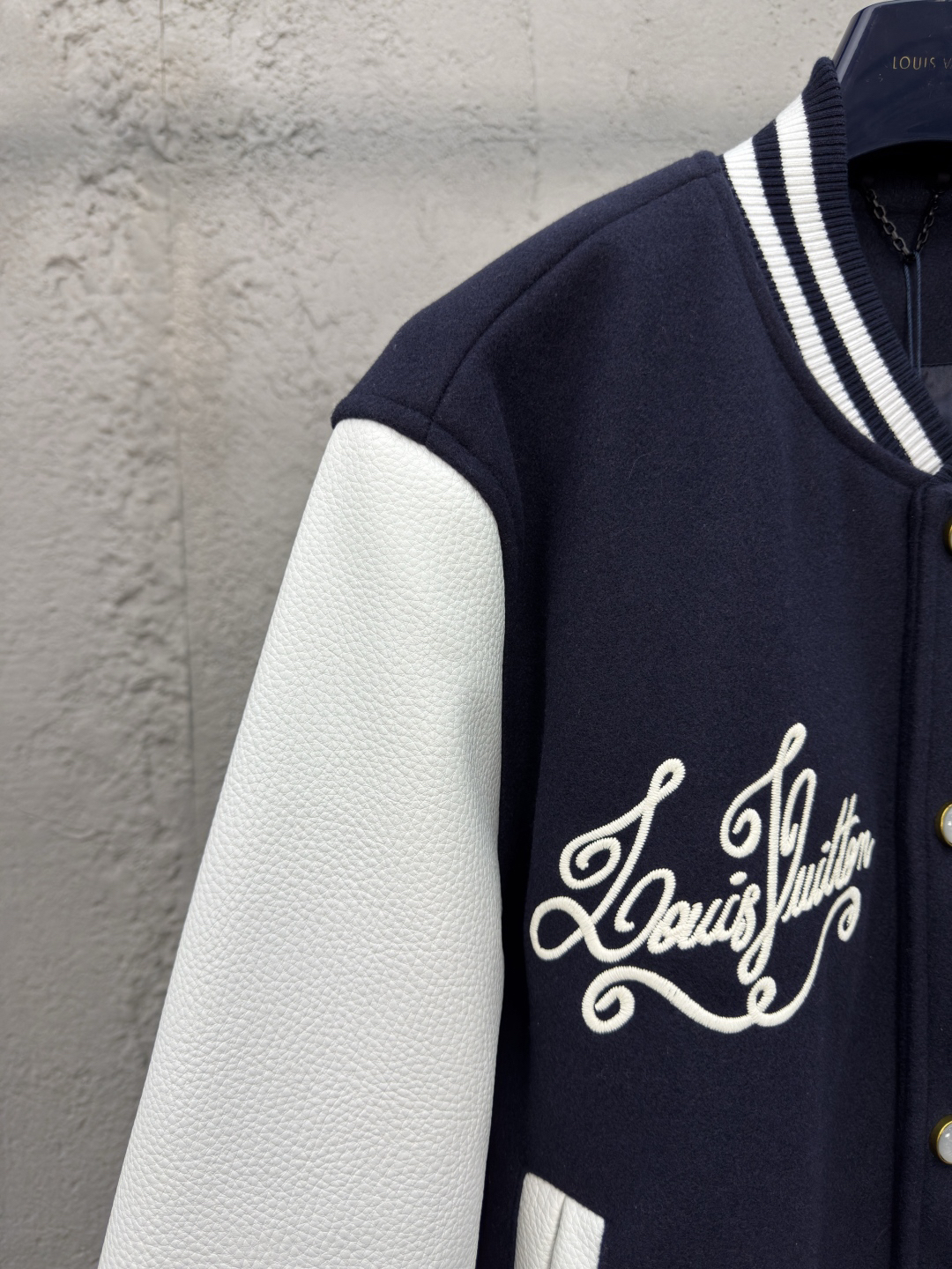 [ Louis Vuitton ] ルイ・ヴィトン  サザエ刺繍ウールの野球ウエア