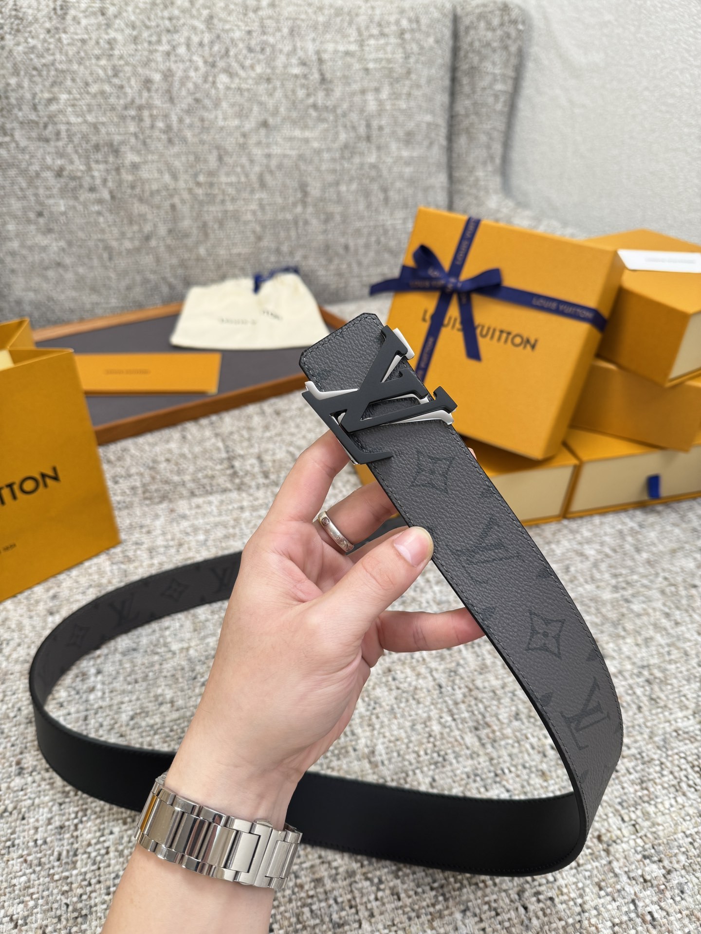 Louis Vuitton ルイヴィトンの新作ベルト