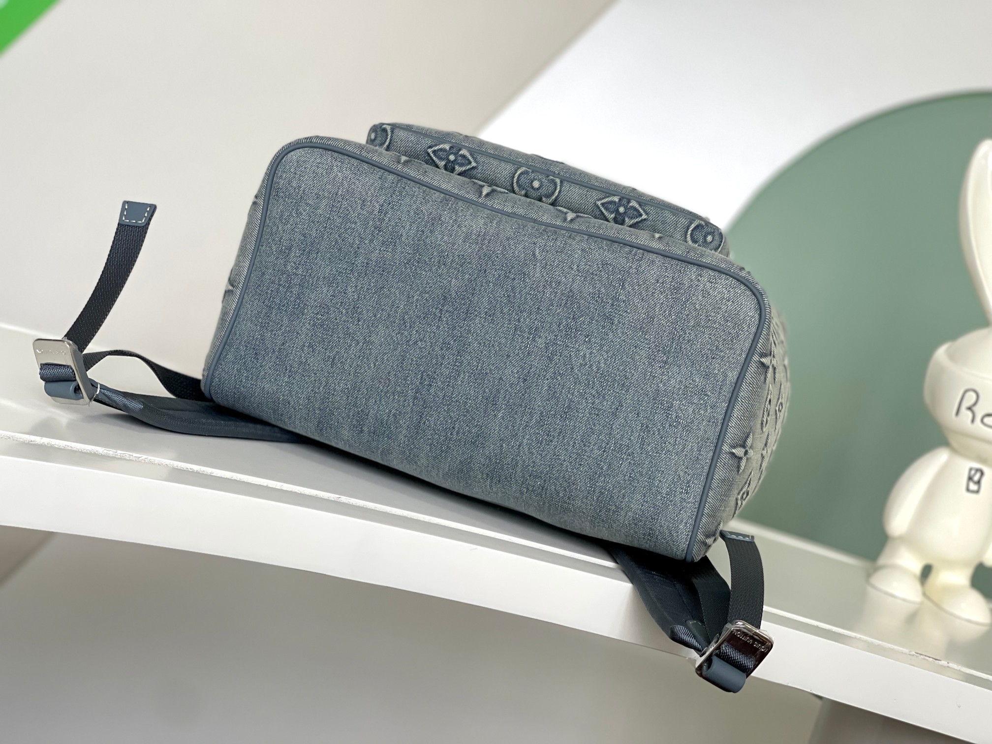 Louis Vuitton ルイ・ヴィトン おしゃれなメンズリュックサック