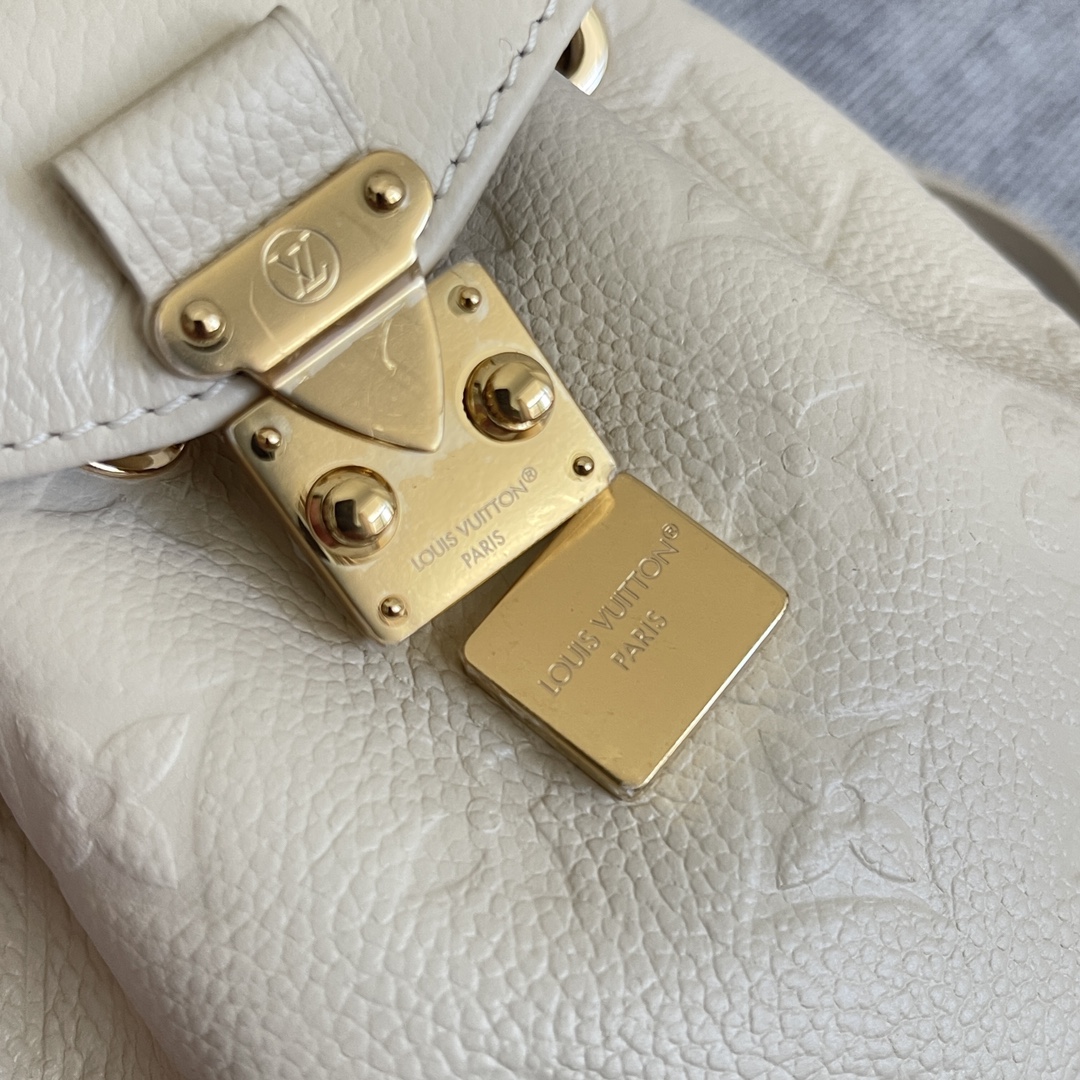 Louis Vuitton ルイ・ヴィトン レディースファッションバックパック