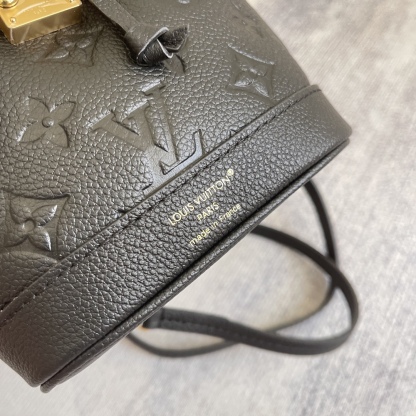 Louis Vuitton ルイ・ヴィトン レディースファッションバックパック