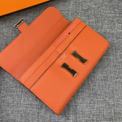 エルメス「Hermès」 レザーポケットウォレット