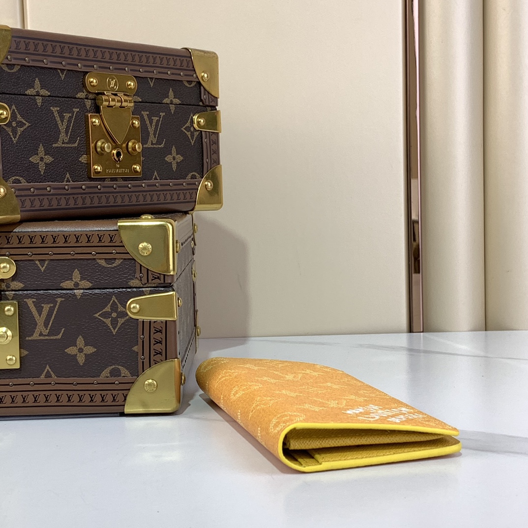 ルイ・ヴィトン「Louis Vuitton」レザーポケットウォレット