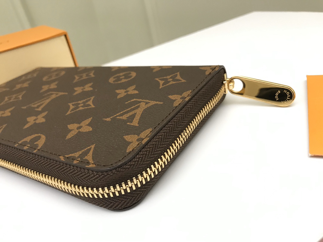 ルイ・ヴィトン「Louis Vuitton」レザーポケットウォレット