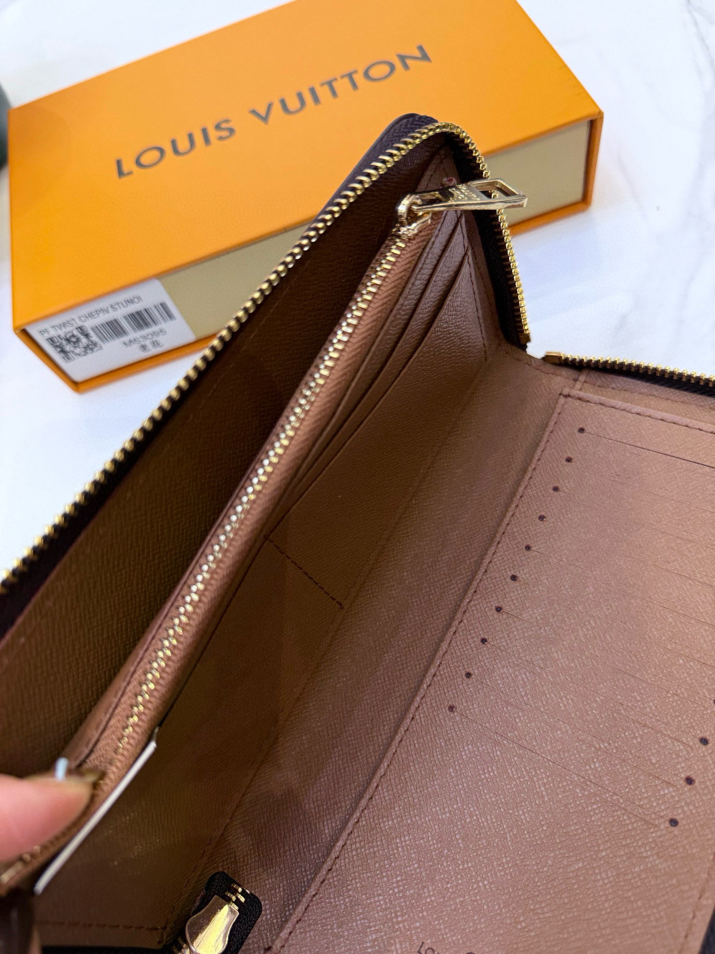 ルイ・ヴィトン「Louis Vuitton」レザーポケットウォレット