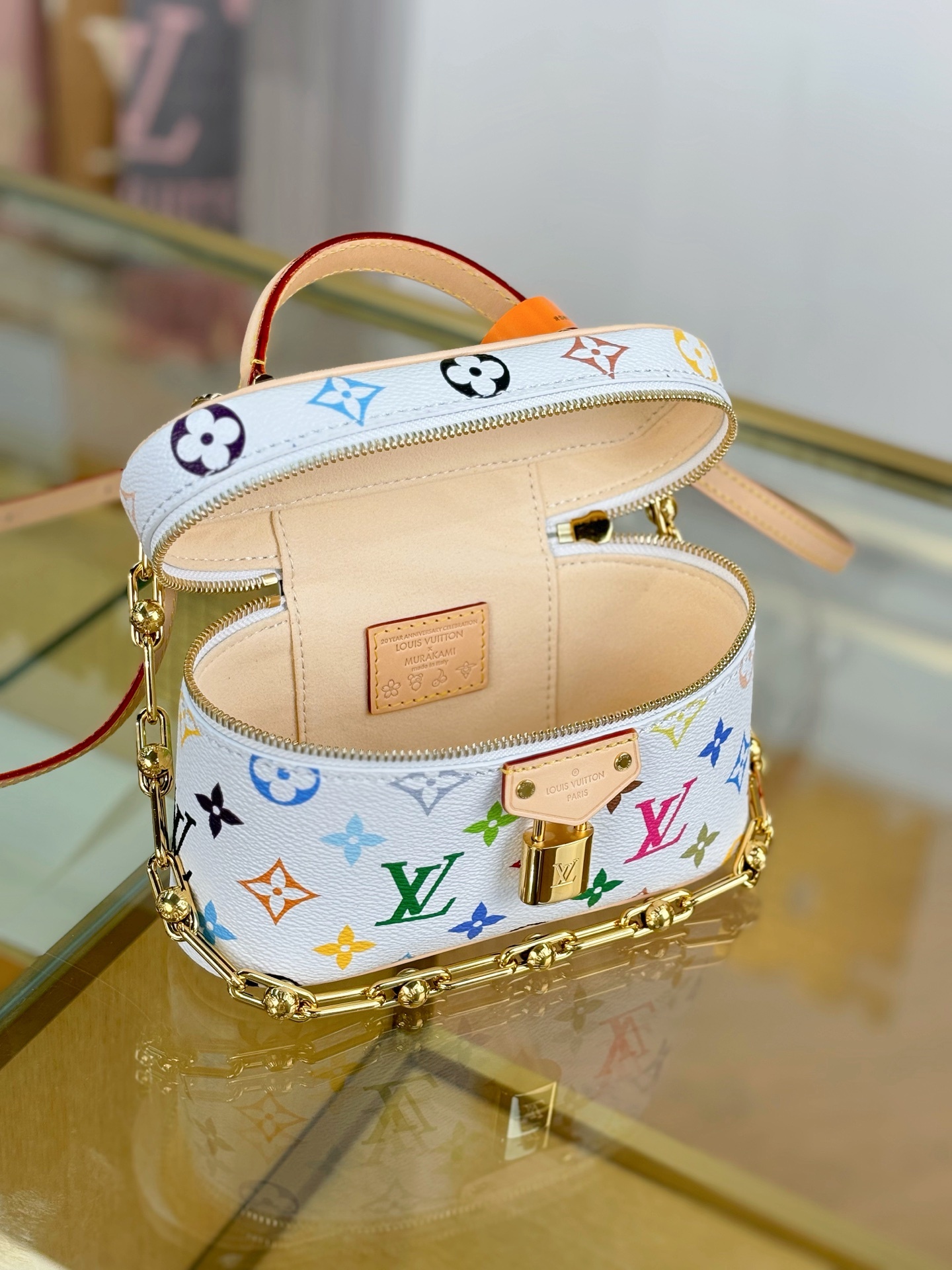 Louis Vuitton  ルイ・ヴィトン シーズナル ワンショルダーバッグ 