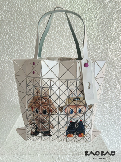 イッセイミヤケ「Issey Miyake」LUCENTシリーズ トートバッグ