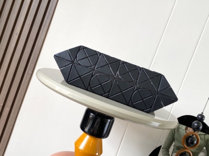 イッセイミヤケ「Issey Miyake」LUCENTシリーズ トートバッグ