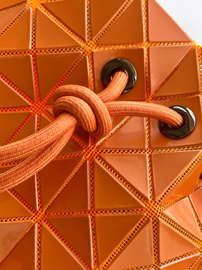 イッセイミヤケ「Issey Miyake」LUCENTシリーズ トートバッグ