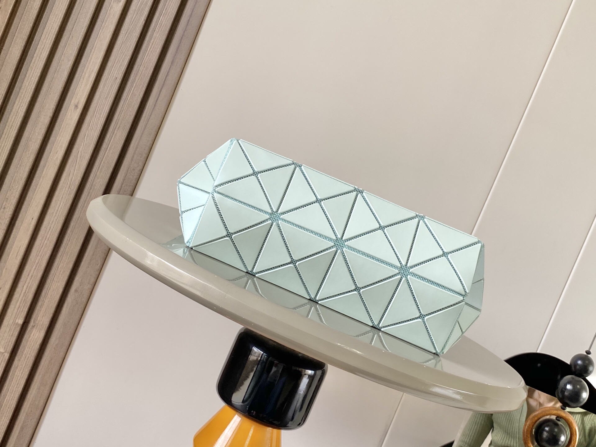 イッセイミヤケ「Issey Miyake」LUCENTシリーズ トートバッグ