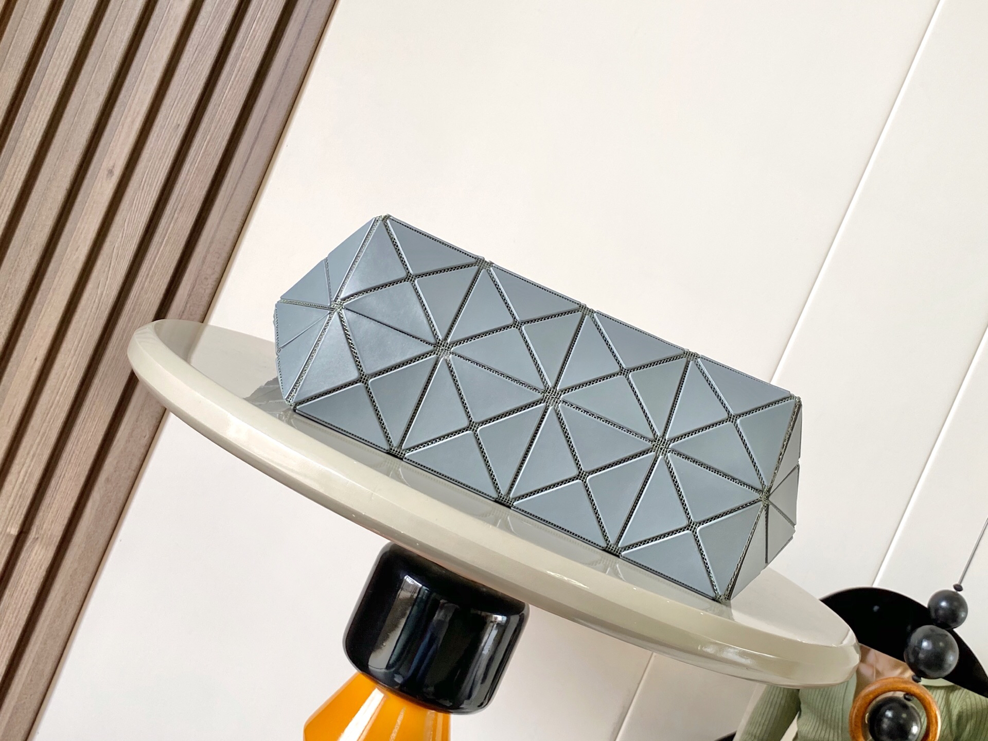 イッセイミヤケ「Issey Miyake」LUCENTシリーズ トートバッグ